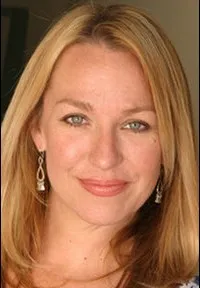 배우, 각본, 제작/기획인 폴라 킬렌의 대표 이미지