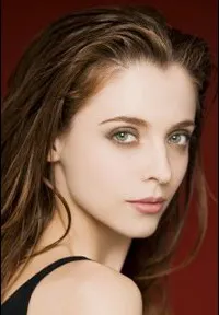 영화배우인 레티시아 돌레라의 대표 이미지