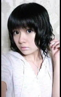 성우인 타케타츠 아야나의 대표 이미지