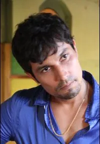 영화배우인 란디프 후다의 대표 이미지