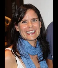 감독, 배우인 스테이시 에드먼즈의 대표 이미지