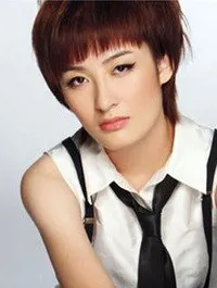 가수, 배우인 증일가의 대표 이미지