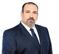 배우인 에르난 멘도자의 대표 이미지