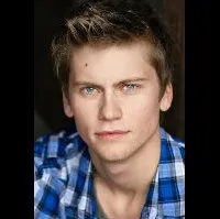 영화배우인 팀 필립스의 대표 이미지