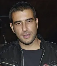 배우인 얀코 포포빅 볼라릭의 대표 이미지