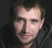 영화감독인 유리 비코프의 대표 이미지