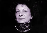 배우인 야스나 디클릭의 대표 이미지