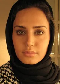 배우인 엘나즈 사커 두스트의 대표 이미지