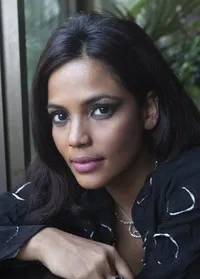 영화배우인 프리얀카 보세의 대표 이미지
