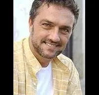 배우, 감독인 베르너 슌네만의 대표 이미지