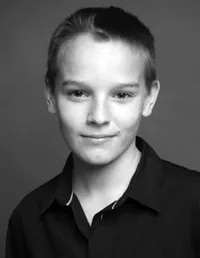 영화배우인 페르구스 리오르단의 대표 이미지