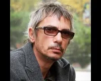 영화감독인 레오 카락스의 대표 이미지