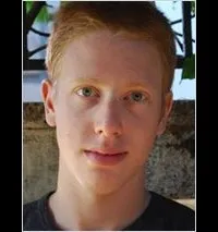 배우, 촬영인 콤 르빈의 대표 이미지