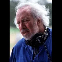 각본, 감독, 배우인 로버트 타운의 대표 이미지