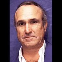 영화감독인 론 쉘턴의 대표 이미지