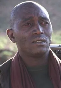 배우인 이사카 사와도고의 대표 이미지