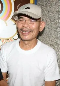 영화배우인 수텝 포-응암의 대표 이미지