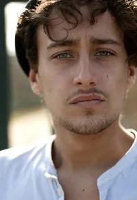 배우인 카이 마이클 뮐러의 대표 이미지