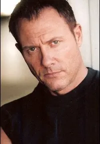 배우, 제작/기획, 각본인 마이클 조이너의 대표 이미지