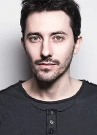 영화배우인 그자비에 로랭의 대표 이미지