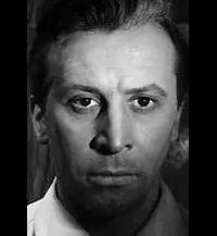 배우인 레온 님칙의 대표 이미지