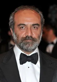 배우, 감독, 각본, 미술, 제작/기획인 일마즈 에르도간의 대표 이미지