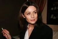 영화배우인 옥사나 판데라의 대표 이미지