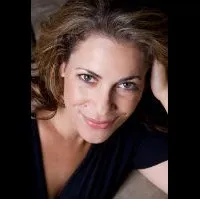 영화배우인 안드레아 그래노의 대표 이미지