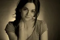 영화배우인 크리스티나 덴드리노의 대표 이미지