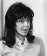 시나리오작가, 영화배우인 일레인 메이의 대표 이미지