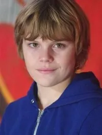 영화배우인 자샤리 샤세리오의 대표 이미지