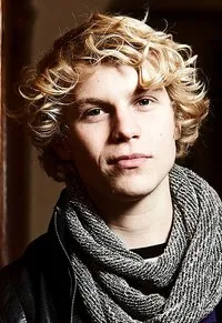 영화배우인 질 드 슈리이버의 대표 이미지