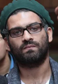 영화배우인 하니 아델의 대표 이미지