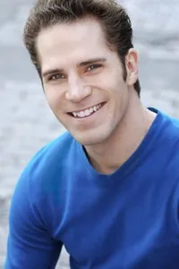 영화배우인 제임스 길의 대표 이미지