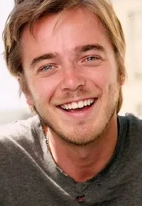 영화배우인 로스 키더의 대표 이미지