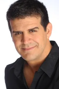 영화배우인 마르쿠스 테일러의 대표 이미지