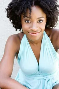 영화배우인 이다라 빅터의 대표 이미지