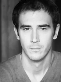 영화배우인 스티브 라플란트의 대표 이미지