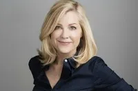 영화배우인 제니퍼 애스펜의 대표 이미지