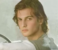 영화배우인 피터 백의 대표 이미지