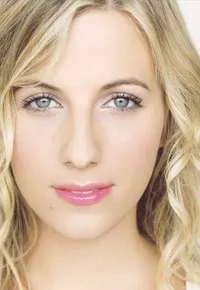 영화배우인 발레리 미아의 대표 이미지