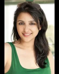 영화배우인 파리니타 초프라의 대표 이미지