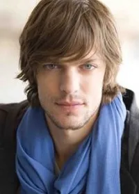 영화배우인 마르틴 카나보의 대표 이미지