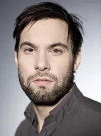 영화배우인 막시밀리안 시모니슈에크의 대표 이미지