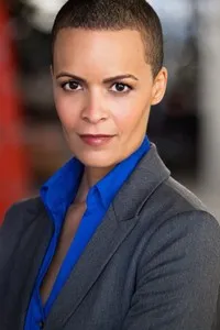 영화배우인 라흐바우니아의 대표 이미지