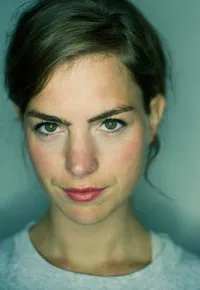 영화배우인 한나 후크스트라의 대표 이미지