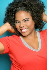 영화배우인 브렐리 에반스의 대표 이미지