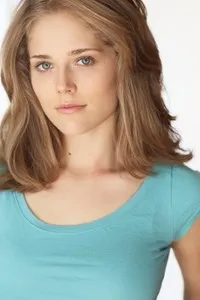 영화배우인 카린 무어의 대표 이미지