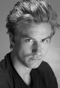 영화배우인 필립 베리의 대표 이미지