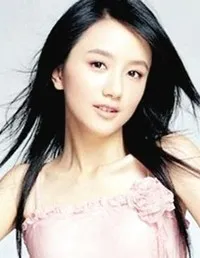 영화배우인 이천의 대표 이미지